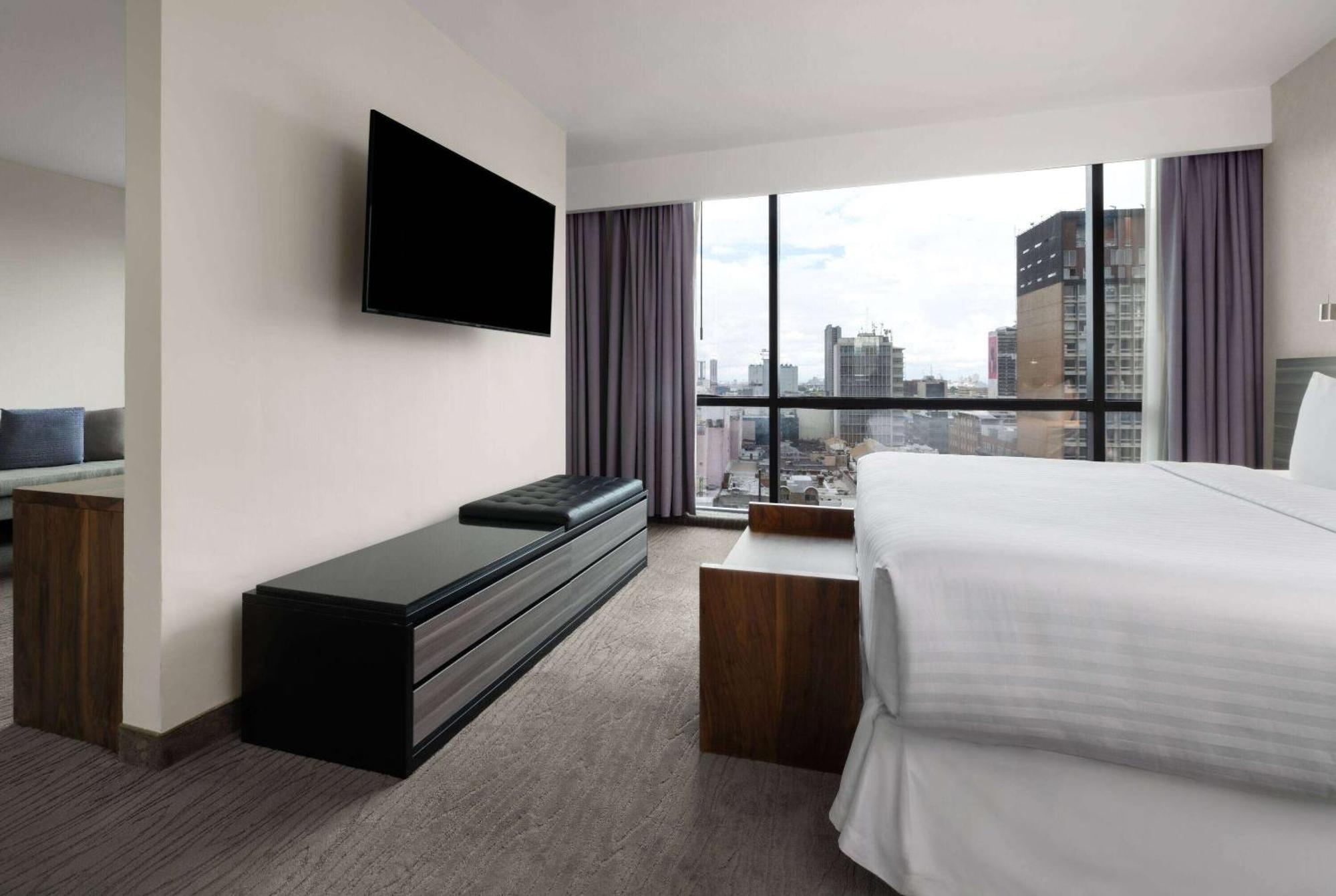 Wyndham Ambassador Centro Hotel Monterrey