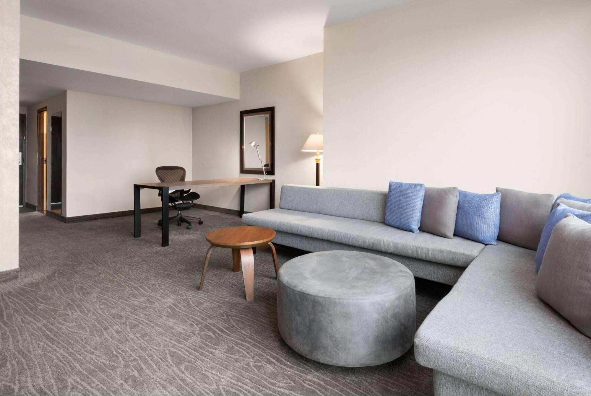Hotel Wyndham Ambassador Centro 4*