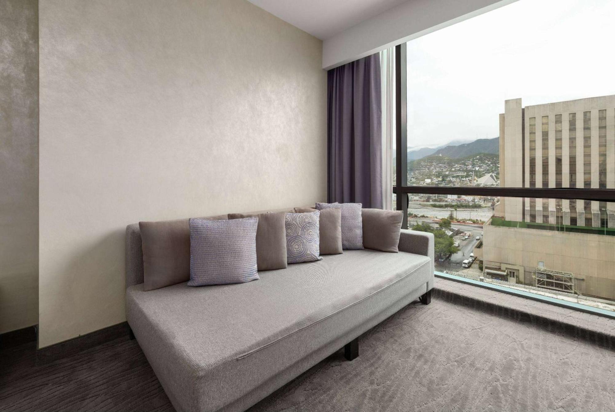 Wyndham Ambassador Centro 4* Monterrey