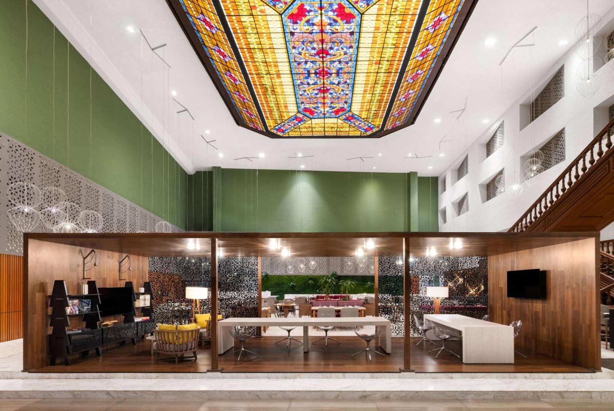Wyndham Ambassador Centro 4*